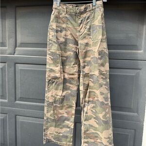 No Boundaries viral Green Camouflage Cargo Pants